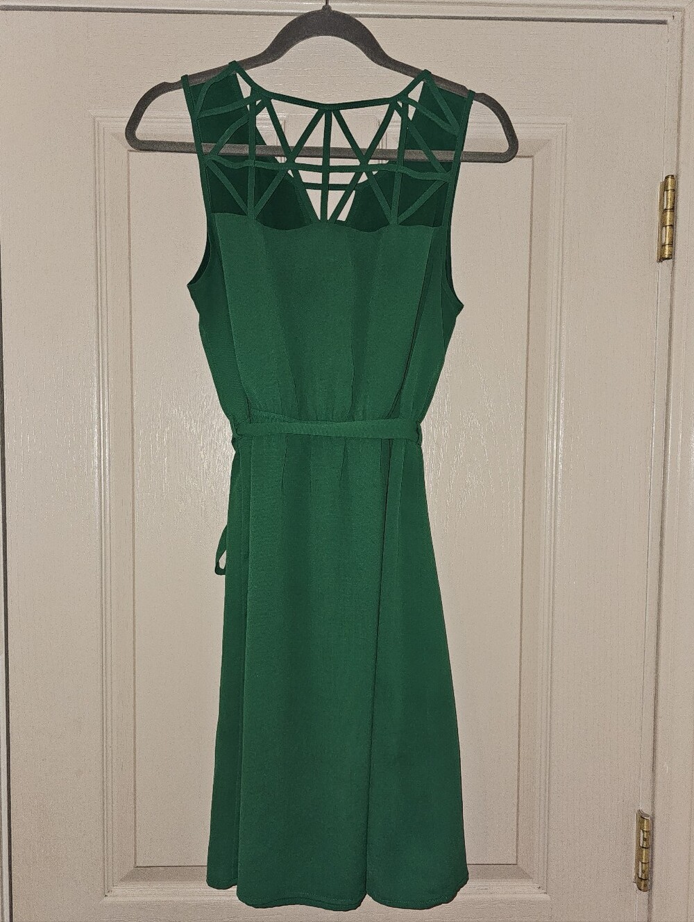 Skies Are Blue Emerald Green V-Neck Midi Dress with Strappy Back - Picture 2 of 4